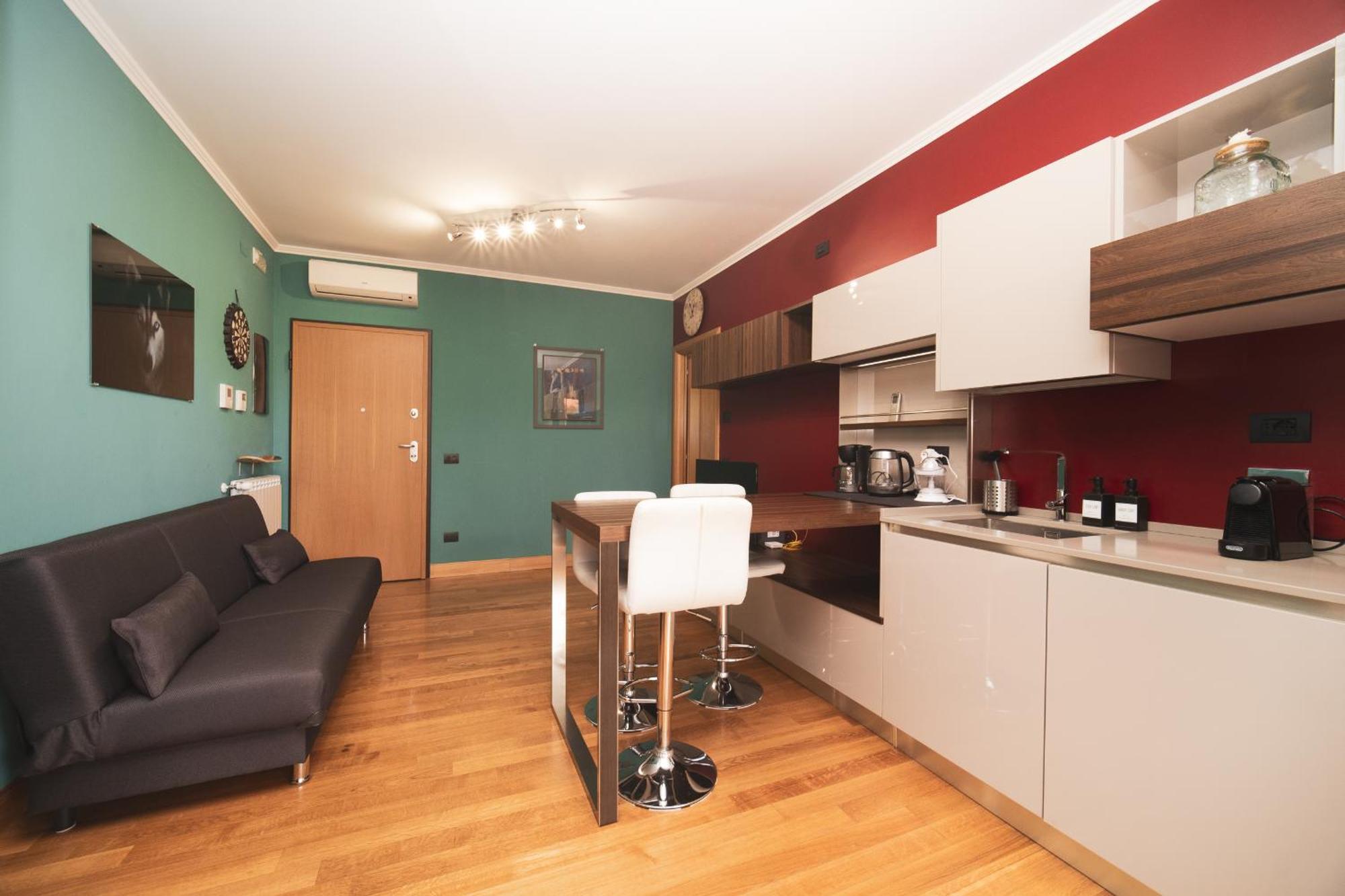 Apartment Borghetto Vara By Buddyrent Rom